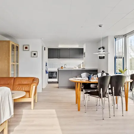 2 Bedroom Gorgeous In * Hadsund