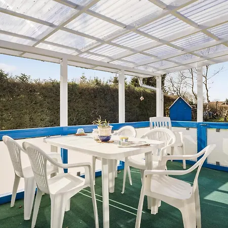 2 Bedroom Gorgeous In